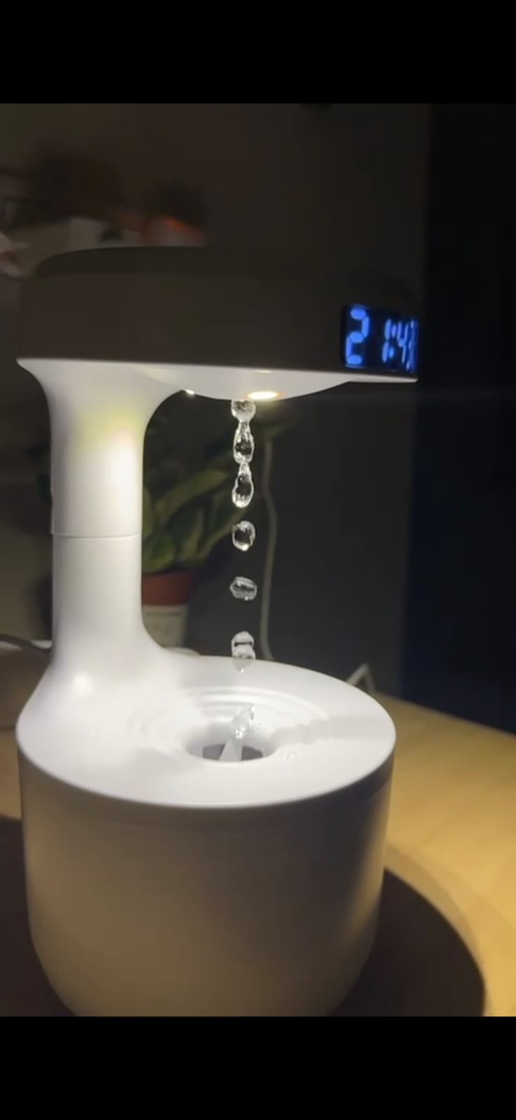 Anti-Gravity Humidifier Lamp
