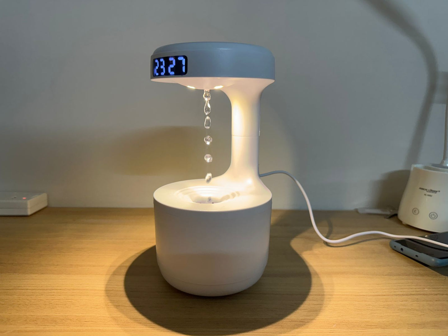 Anti-Gravity Humidifier Lamp